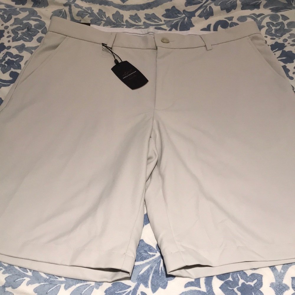 NWT men’s Greg Norman shorts size 36